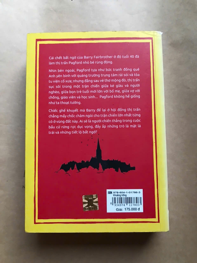 Khoảng Trống (Casual Vacancy)