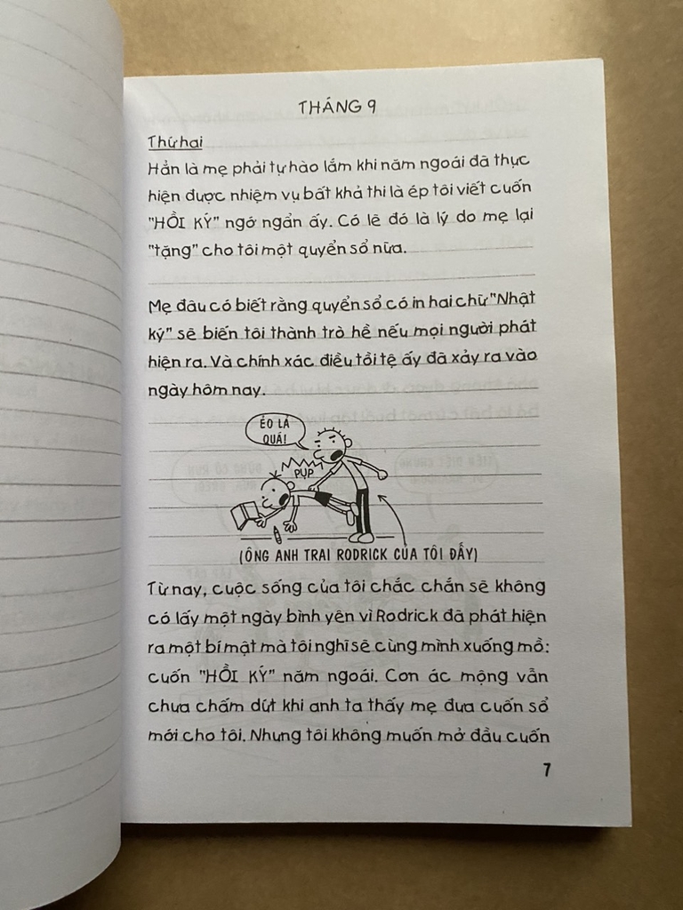 Nhật Ký Chú Bé Nhút Nhát - Tập 2: Luật Của Rodrick