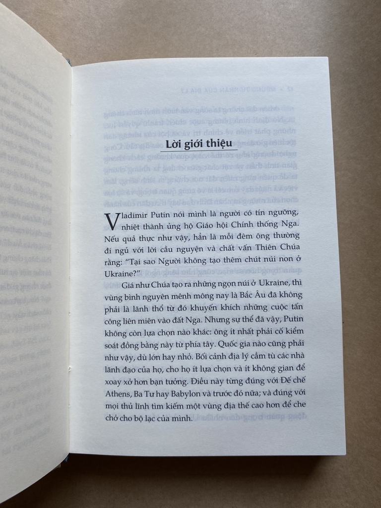 Những Tù Nhân Của Địa Lý