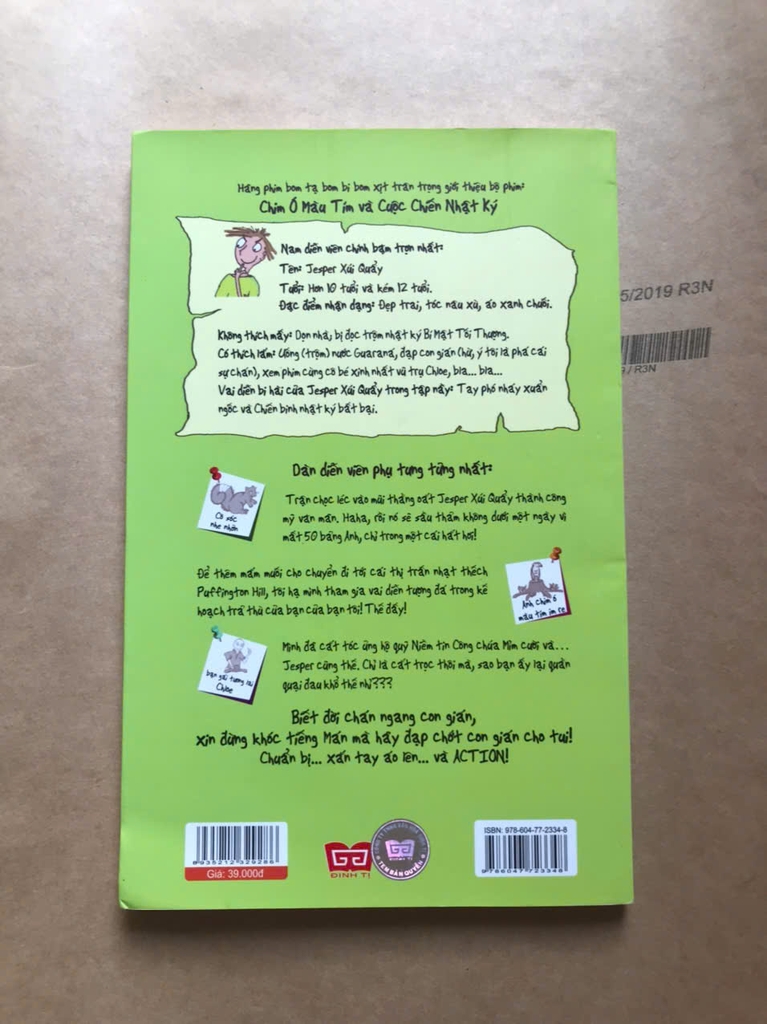 Những Trò Lố Của Jesper Xúi Quẩy - Chim Ó Màu Tím & Cuộc Chiến Nhật Ký