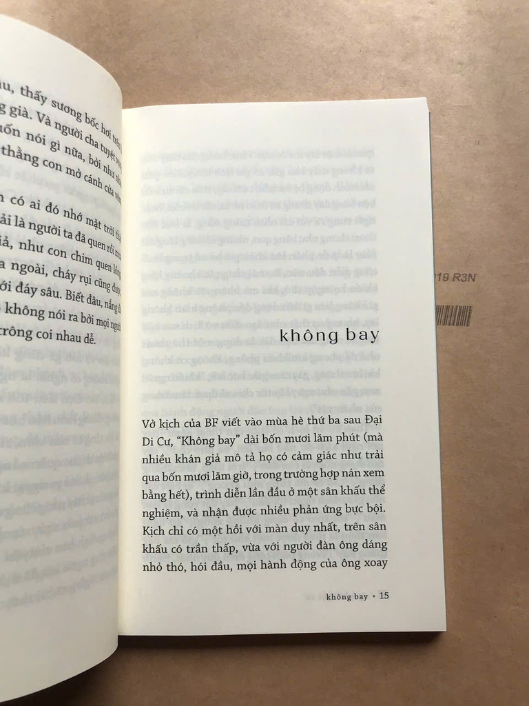 Hong Tay Khói Lạnh