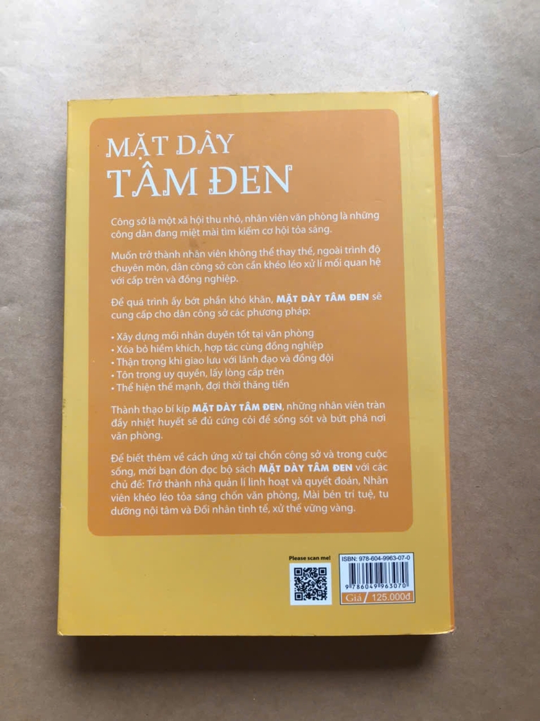 Mặt Dày Tâm Đen - Nhân Viên Khéo Léo Tỏa Sáng Chốn Văn Phòng