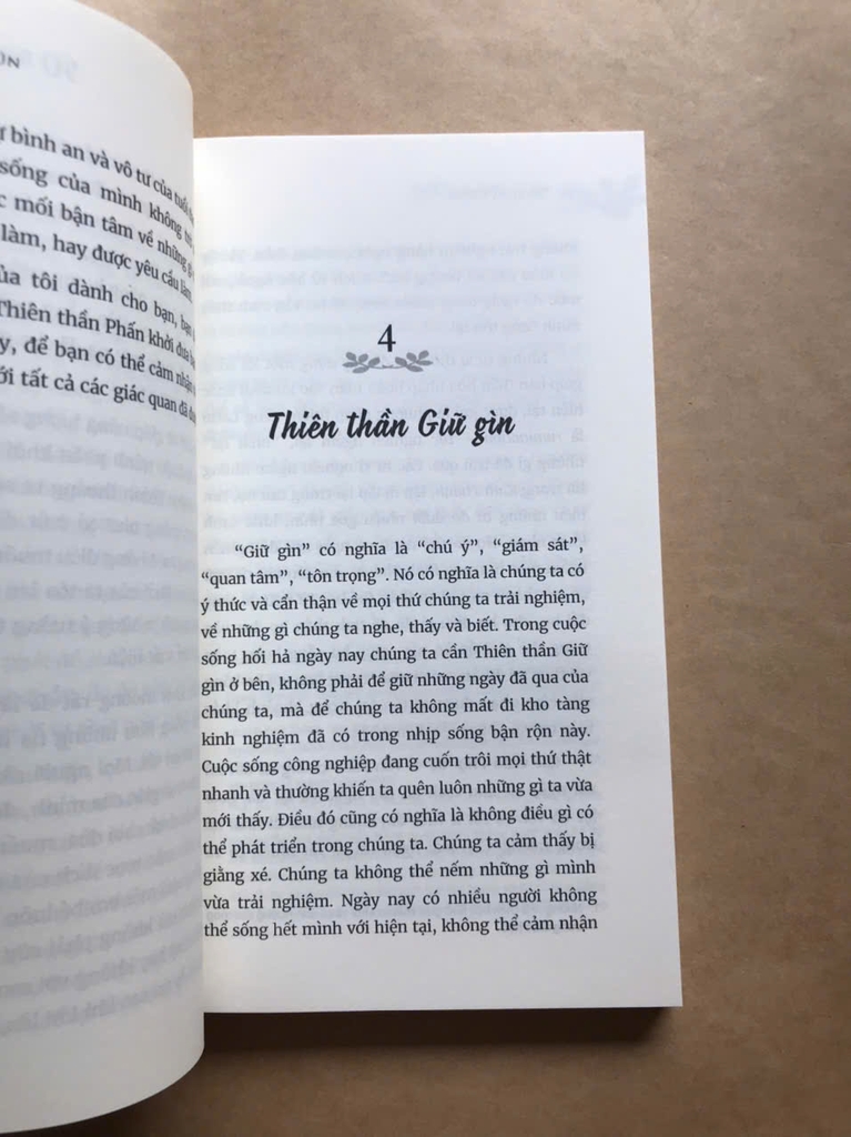 50 Thiên Thần Của Bạn - Giải Phóng Bản Thân Khỏi Buồn Phiền Và Cô Đơn