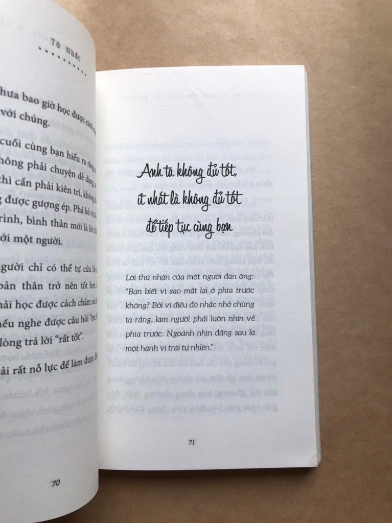 Cô Đơn Rất Gần Mà Anh Ở Rất Xa