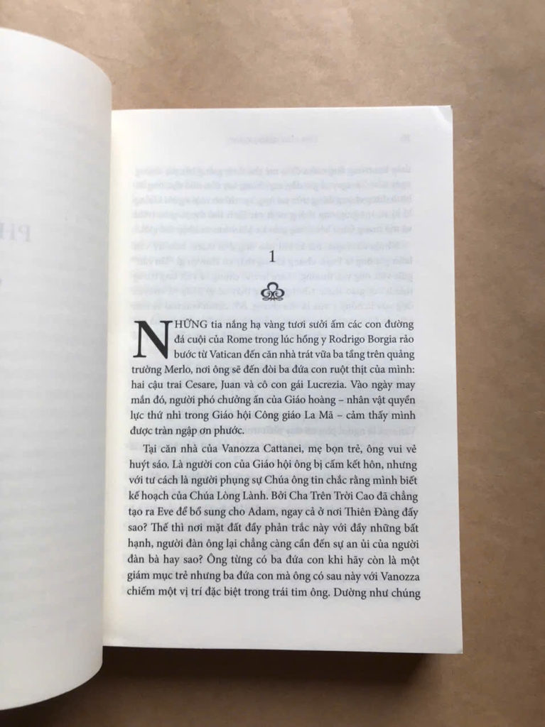 Cha Con Giáo Hoàng