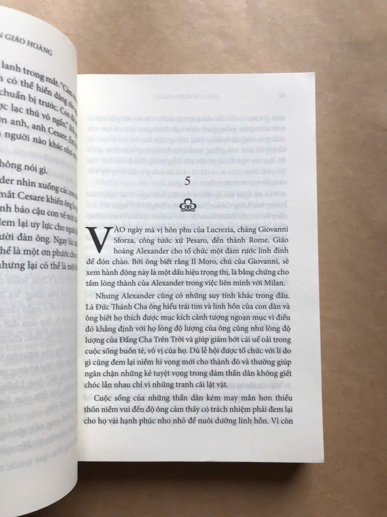 Cha Con Giáo Hoàng