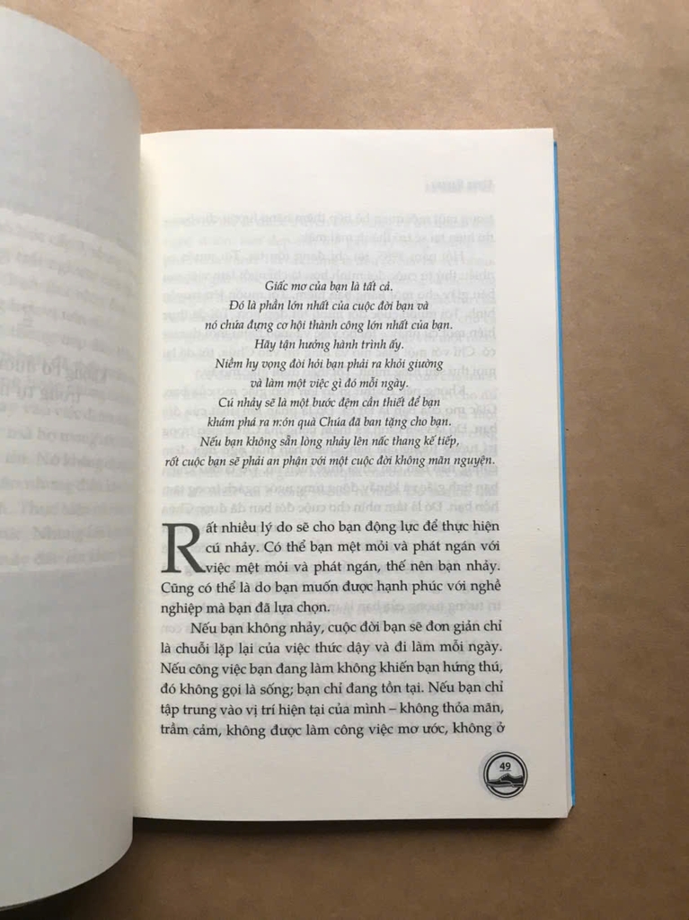 Cú Nhảy Để Đời