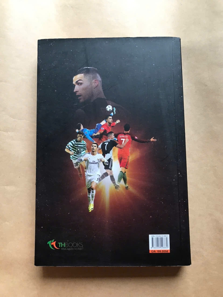 CR7- Hành trình lên đỉnh thế giới