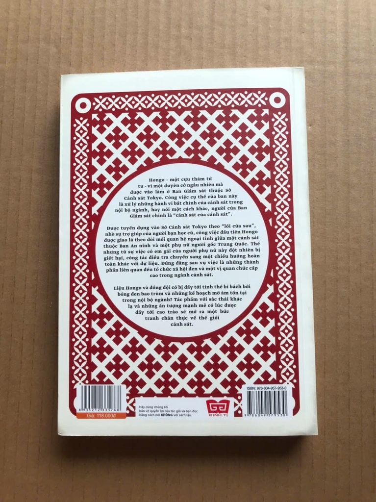 Mặt Nạ Hoàn Hảo