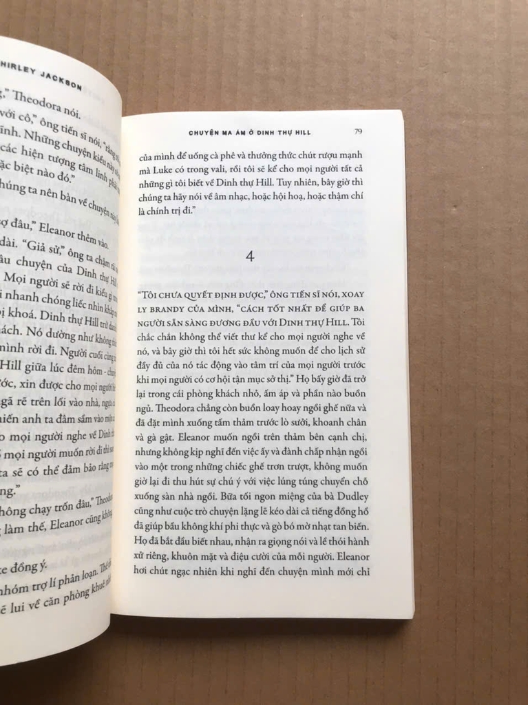 Chuyện Ma Ám Ở Dinh Thự Hill