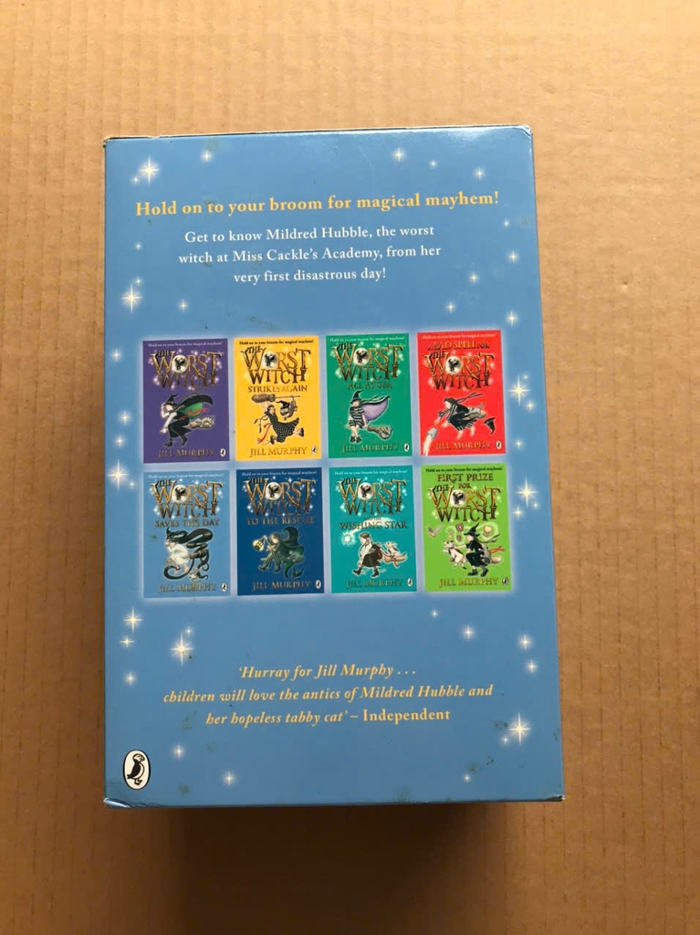 Boxset 8 Tập The Worst Witch Complete Adventures ( sách tiếng Anh )