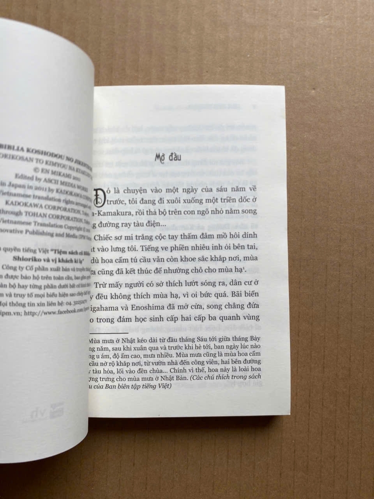 Tiệm Sách Cũ Biblia - Tập 1: Shioriko Và Những Vị Khách Kì Lạ