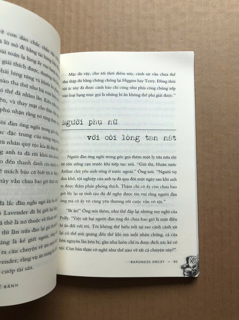 Thám Tử Ghế Bành