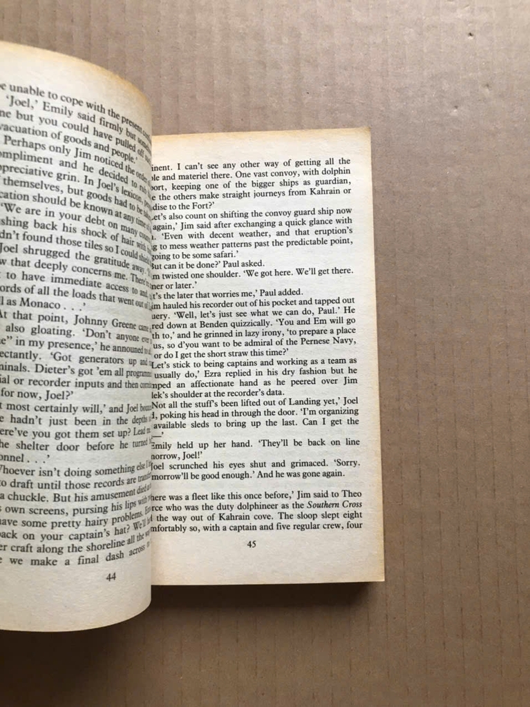 The Chronicles of Pern: First Fall