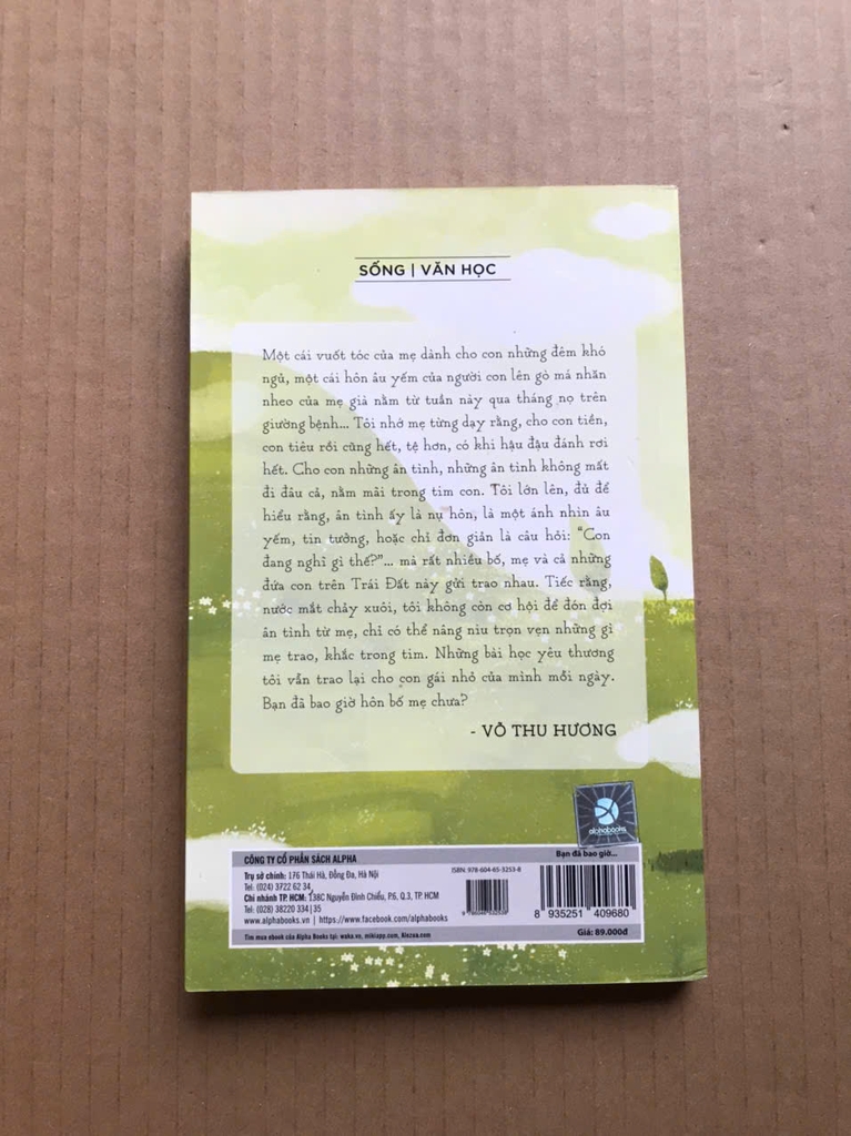 Bạn Đã Bao Giờ Hôn Bố Mẹ Chưa