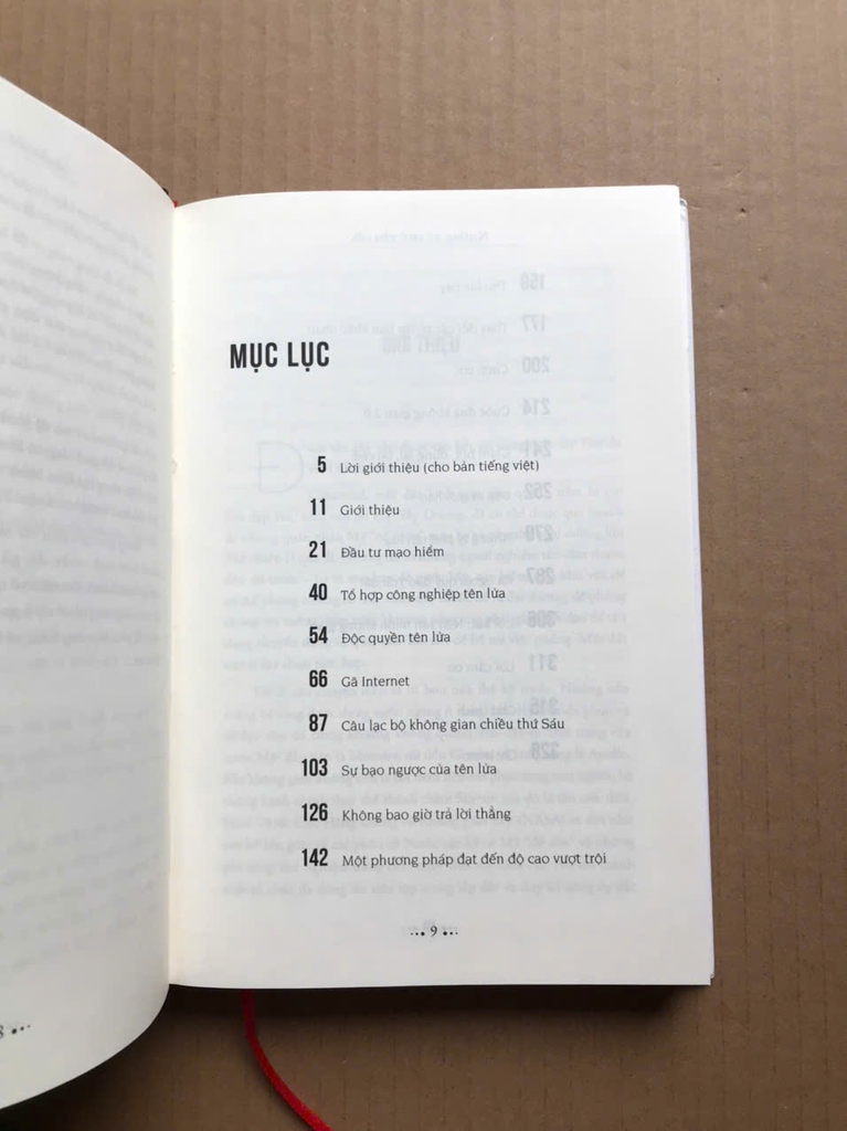 Những tỷ phú tên lửa