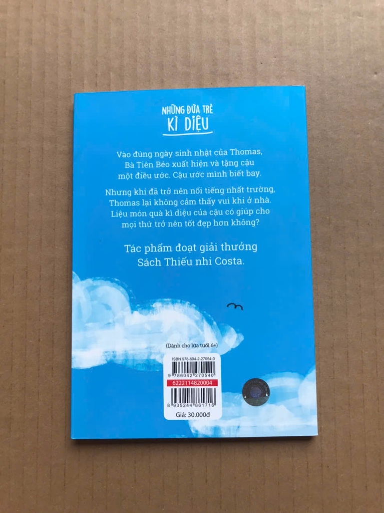 Cậu Bé Biết Bay