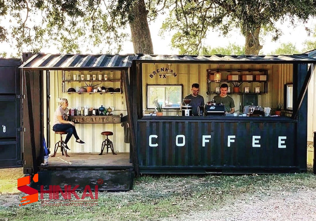 Ưu điểm di chuyển dễ dàng của quán cafe container giúp tiếp cận nhiều khách hàng tiềm năng.