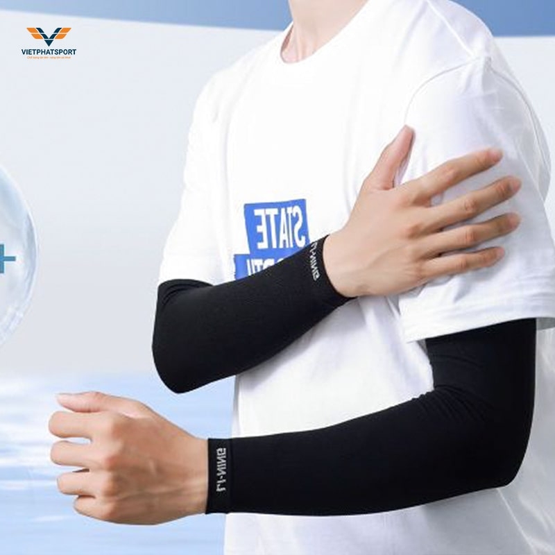 Găng tay chống nắng Lining HN1