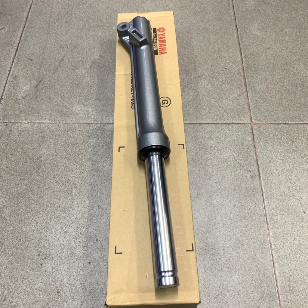 YADA-6138-Sirius B6A-Phuộc trước đùm(Xám phải)-[Yamaha]