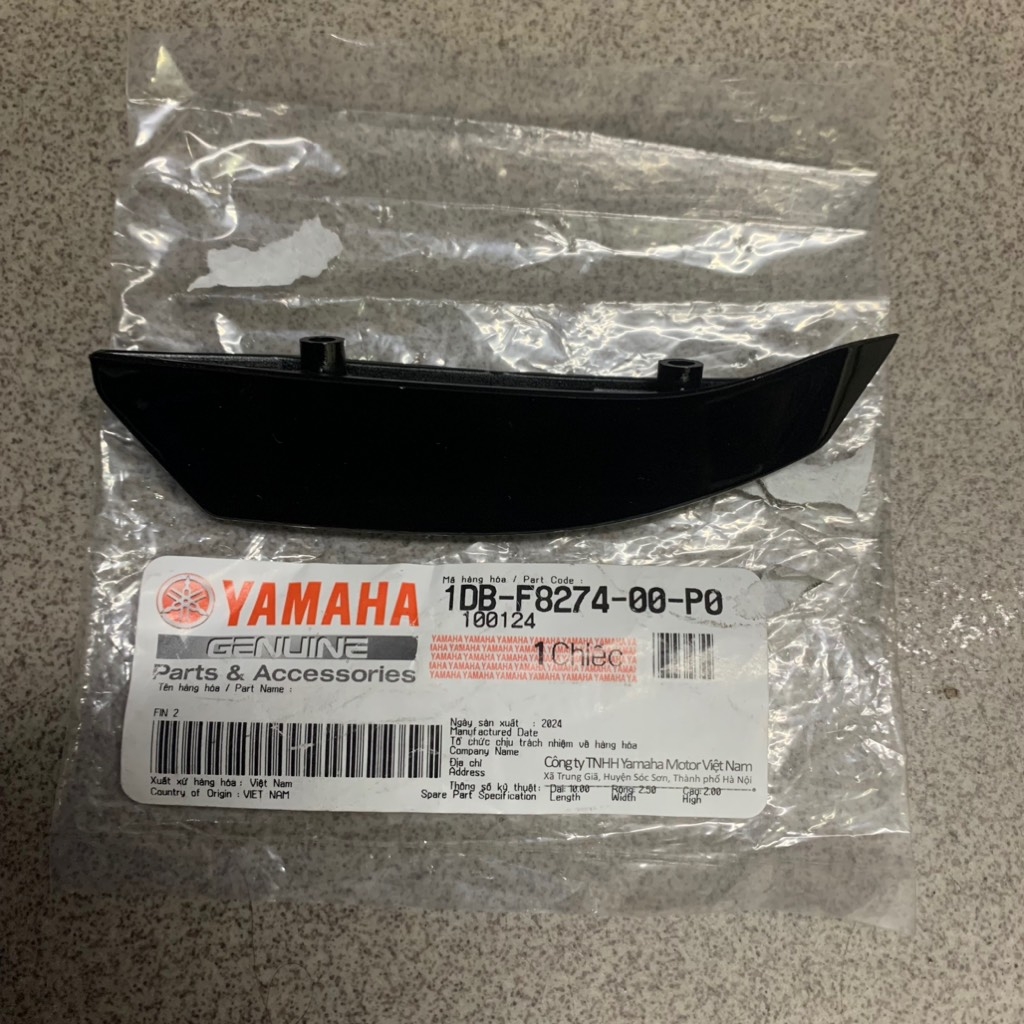 [Chính Hãng Yamaha]YADA-6232-Lá gió trên Nouvo 5(Phải) Phụ tùng phụ kiện xe máy
