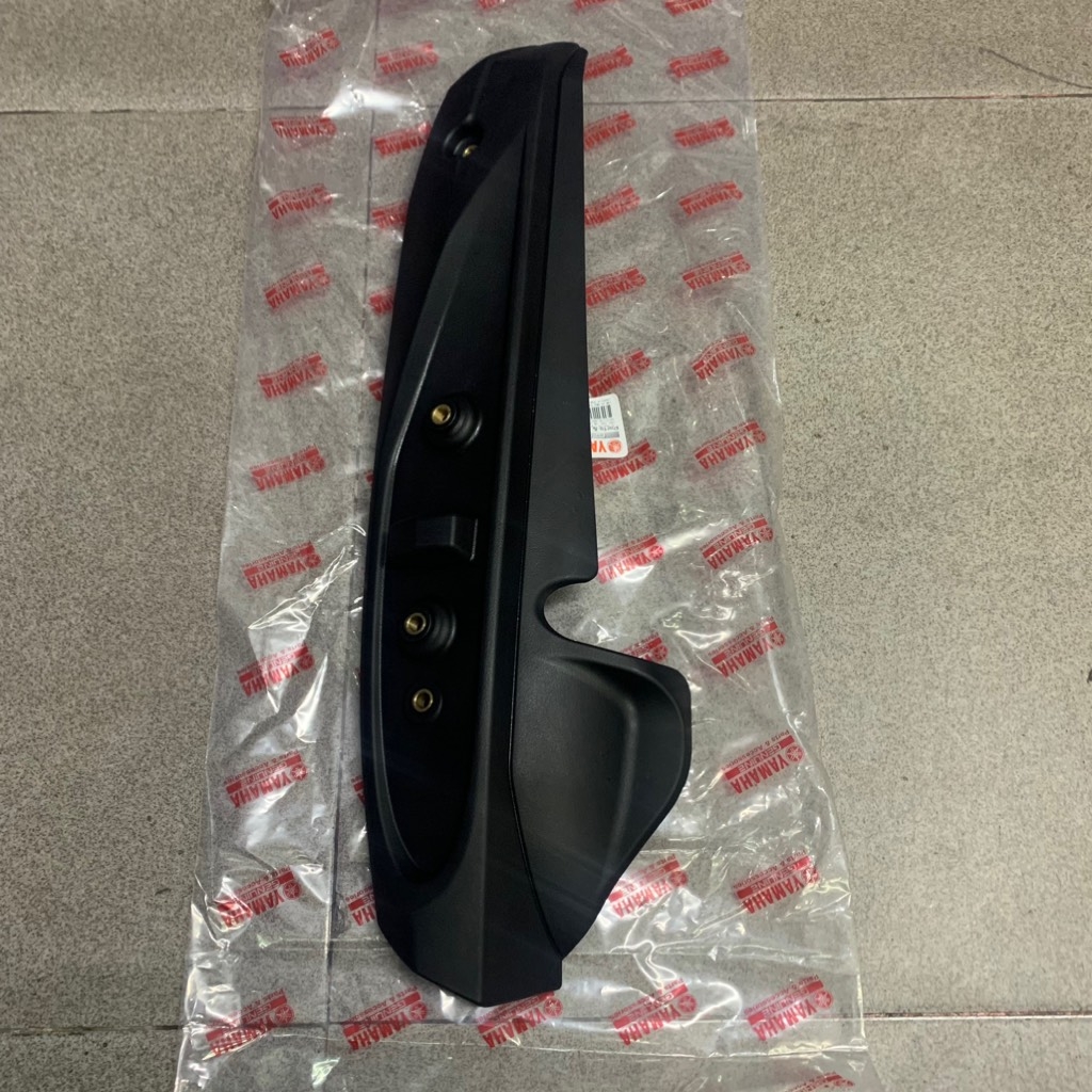 YADA-6196-Ốp pô Luvias-Đen nhám Phụ tùng phụ kiện xe máy CPCH-[Yamaha]