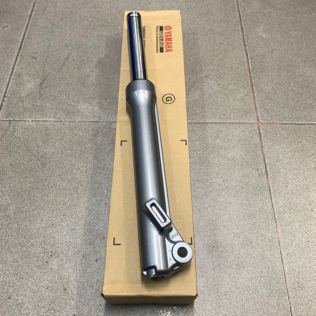 YADA-6138-Sirius B6A-Phuộc trước đùm(Xám phải)-[Yamaha]