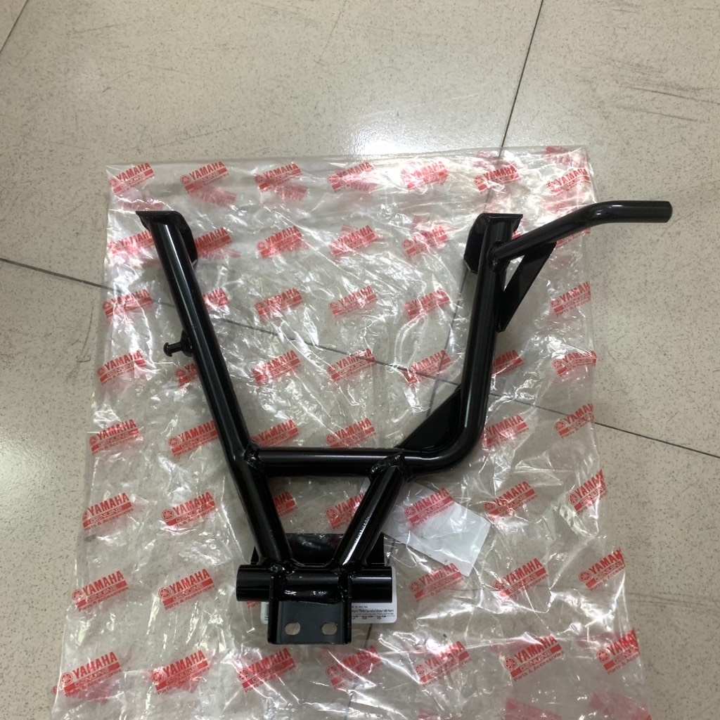 [SIR][33:ĐẾ CHÂN] YAPT-2056-Sirius Fi(14-20) Chống đứng (1) [Yamaha]