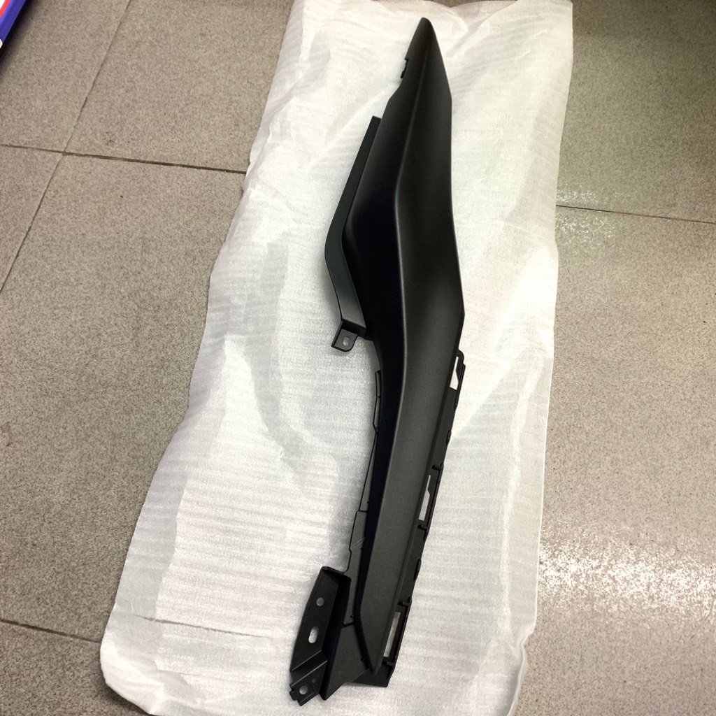 YADA-6503 EX155-6-Ốp hông trái(Đèn mờ) Phụ tùng phụ kiện xe máy-[Yamaha]