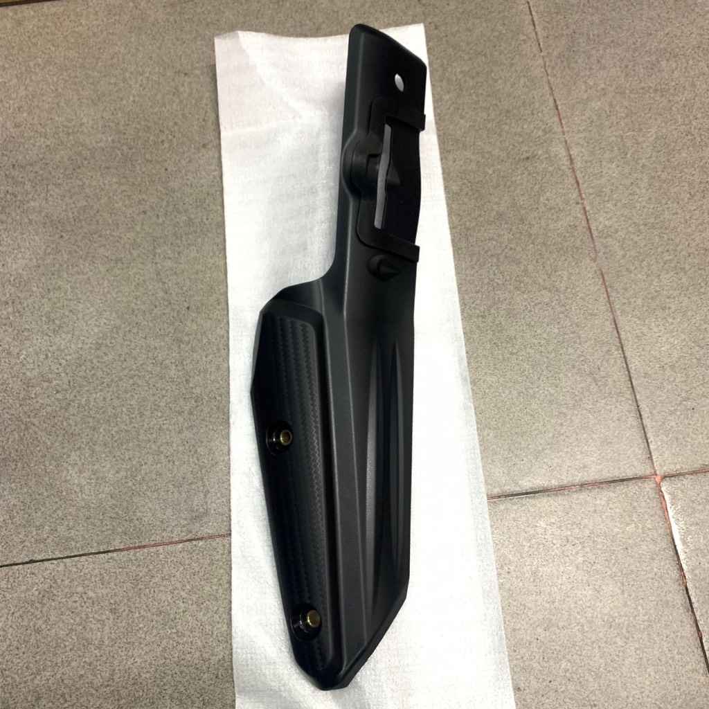 YADA-6207-Ốp cổ pô-Sirius(2017) Đen nhám Phụ tùng phụ kiện xe máy cpch-[Yamaha]
