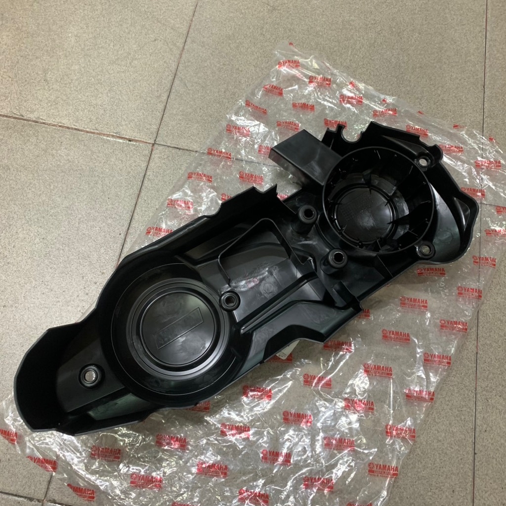 [NVX155_V1][11:VỎ MÁY] YADA-6237-NVX155-V1-V2-Ốp lốc máy(Đen nhám)-[Yamaha] (8)