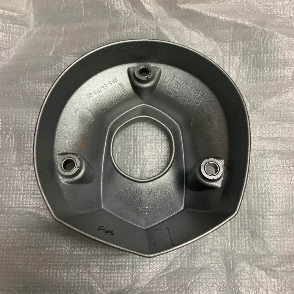 YADA-6178-R15 V3-Chụp đích pô(Bạc) cpch-[Yamaha]