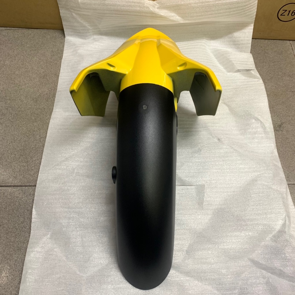 YADA-EX135(11-14)-Vàng bóng-1 Chắn bùn trước-[Yamaha]