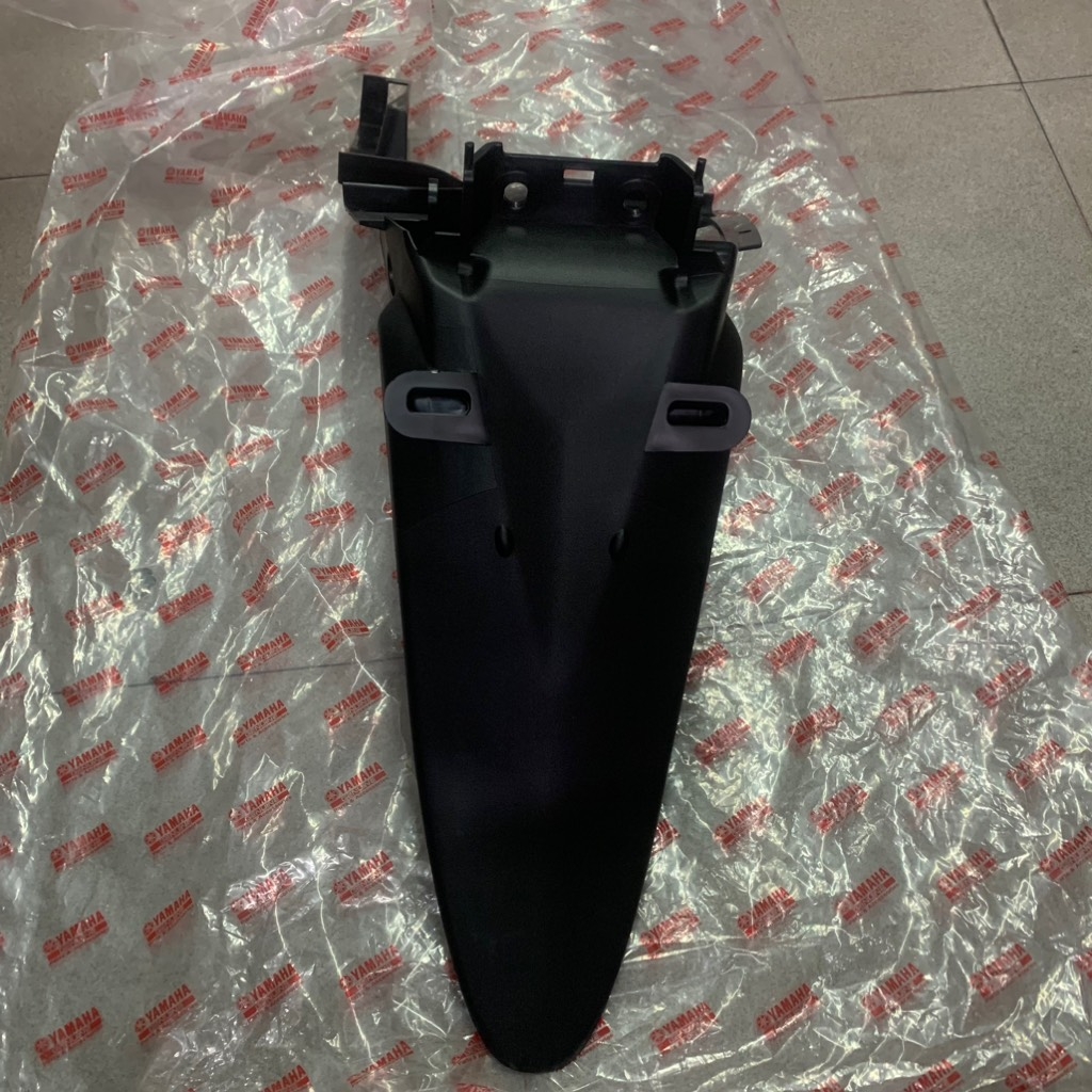 YADA-Mio(04-06) Đuôi dè biển số Phụ tùng phụ kiện xe máy-[Yamaha]