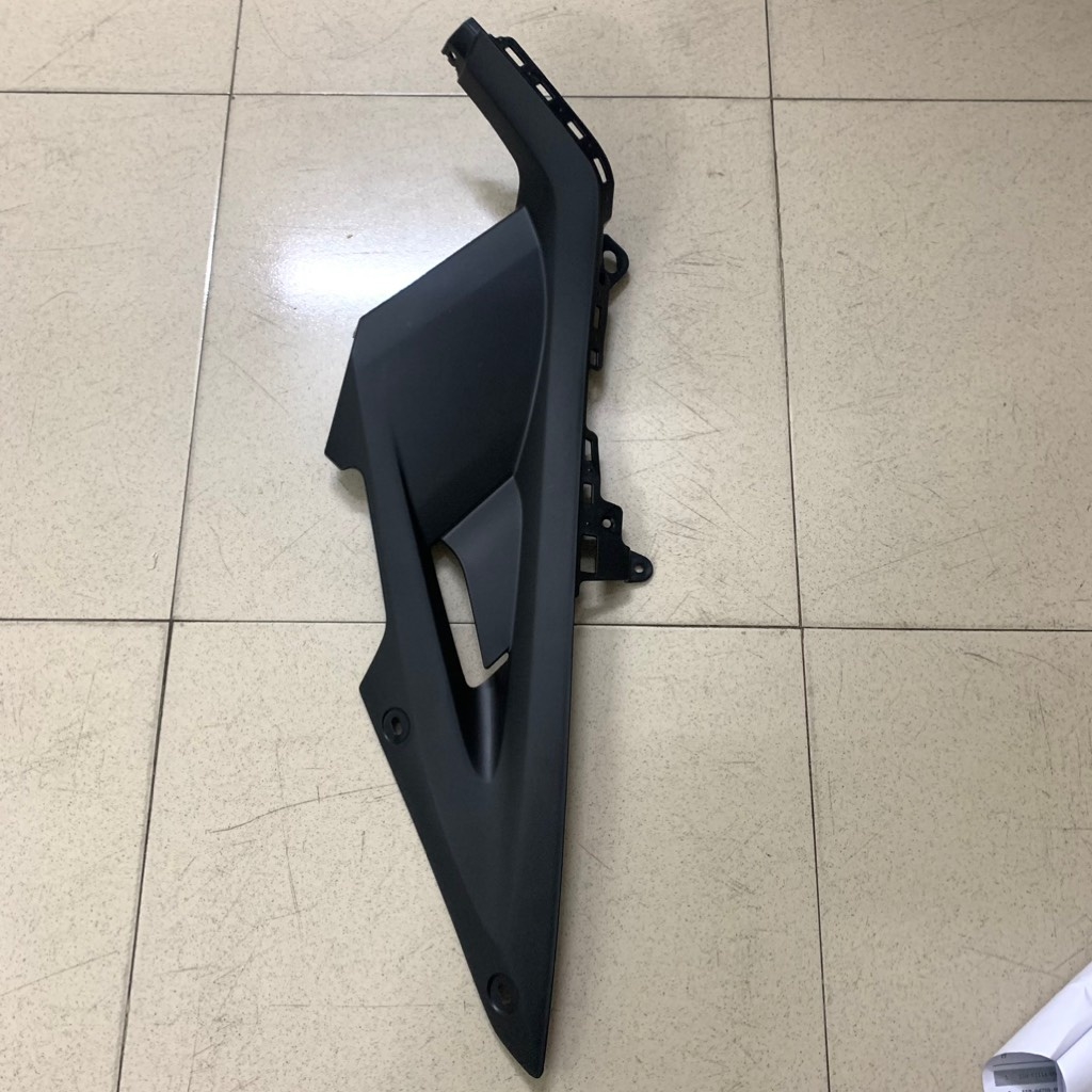 [EX155][19:ỐP CẠNH] YADA-6315 EX155(21-23)-NHÁM-5 Cốp lớn-TRÁI-[Yamaha] (1)