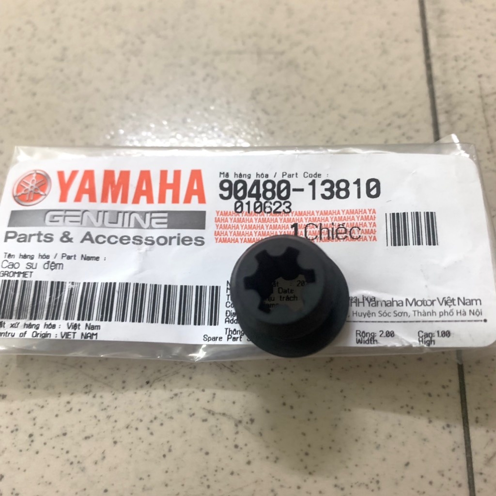 [Chính hãng Yamaha]YACS-016 Cao su đèn hậu Exciter135(06-10)