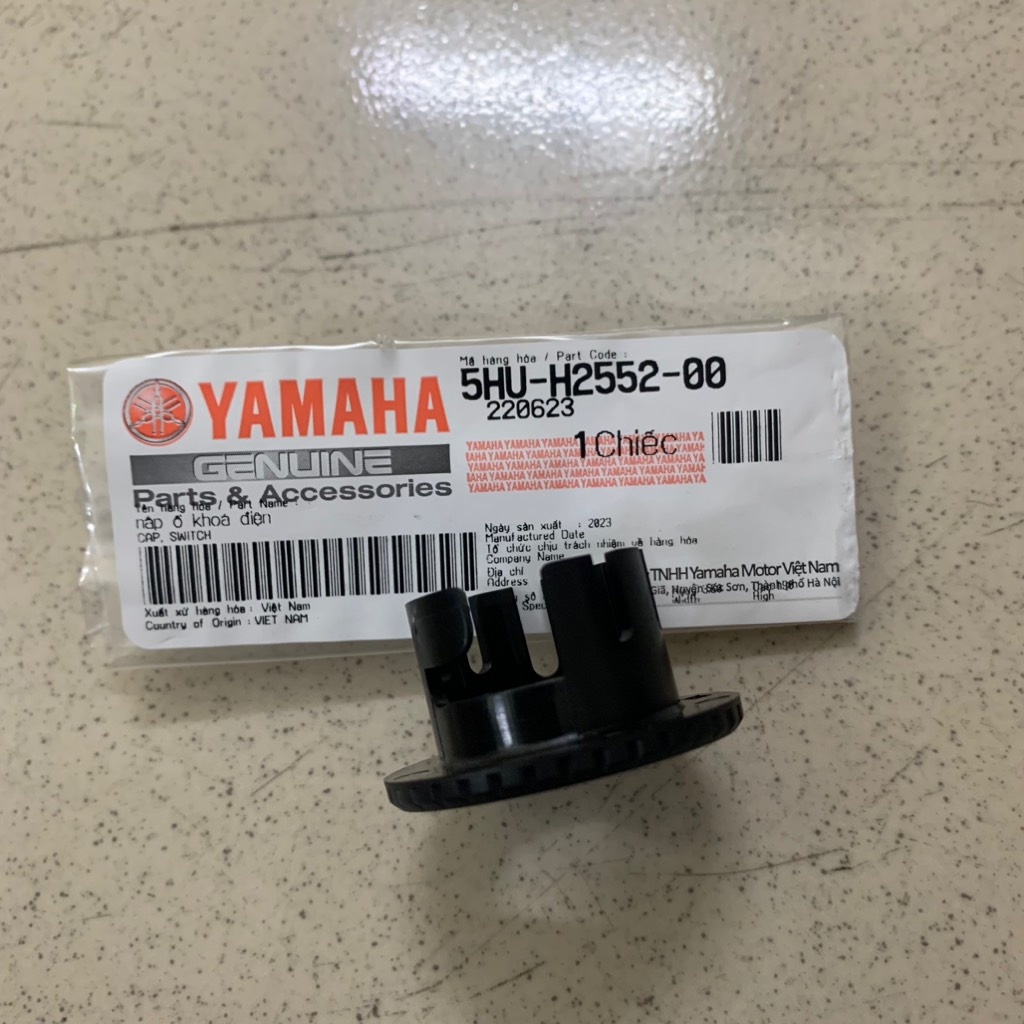 [Chính hãng Yamaha]YADA-6504 Chụp ổ khoá Exciter(06-10) Sirius,Jupiter