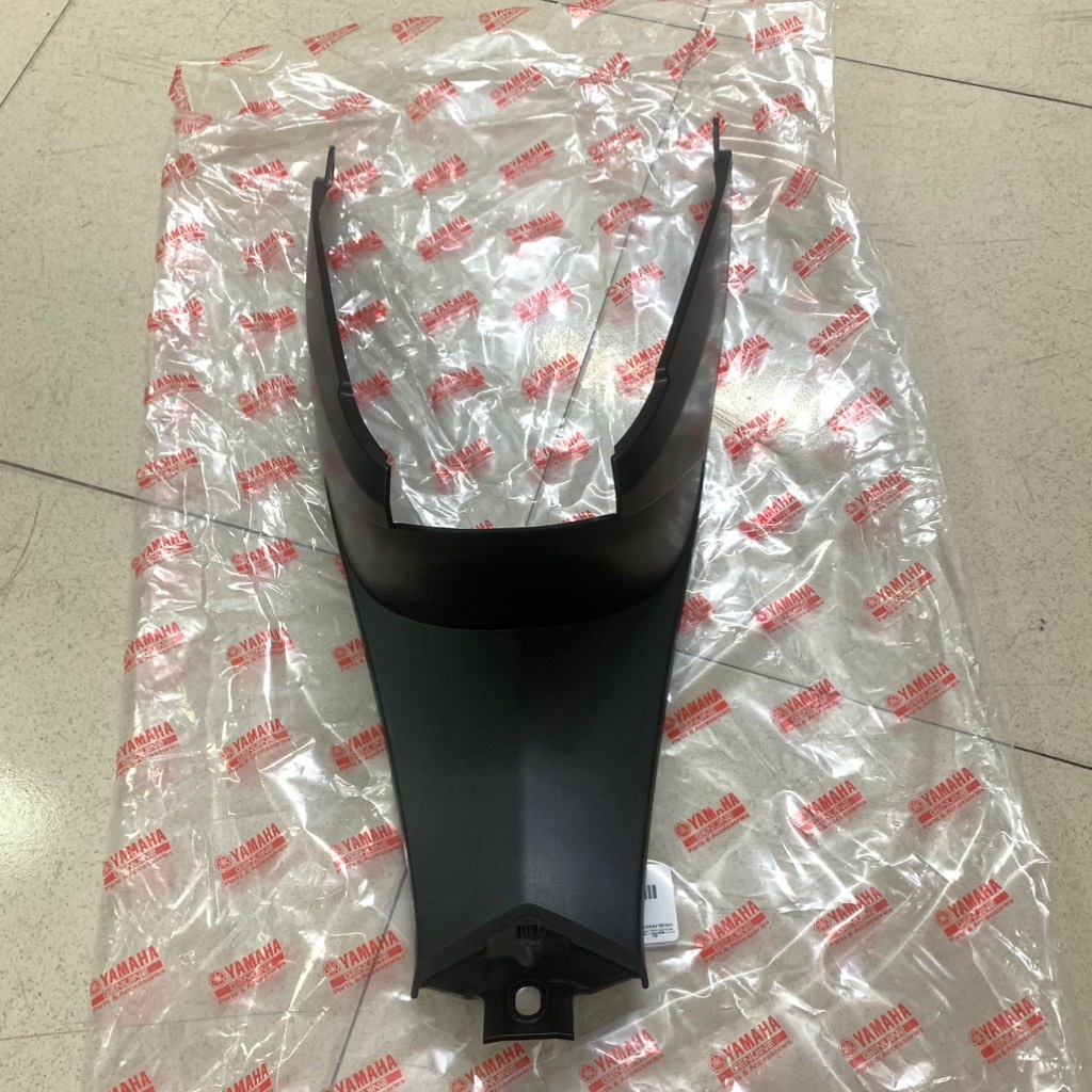 [SIRC][21:ỐP SƯỜN] YADA-6304 NHÁM-4 ỐP NỐI SƯỜN SIRIUS RC-T110LE (21)-[Yamaha]