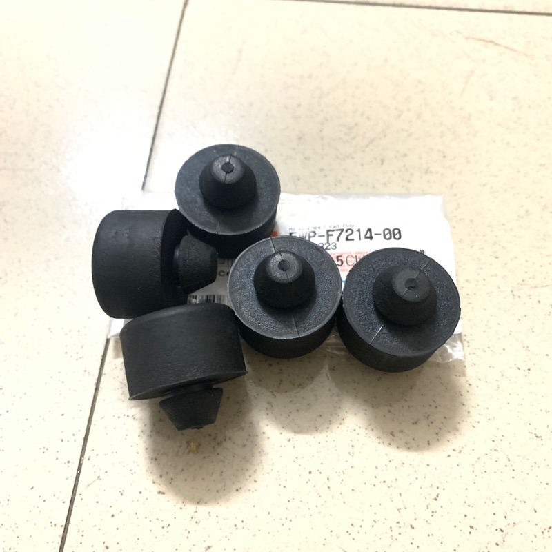 [NVX155_V1][33:ĐẾ CHÂN] YACS-4040 bộ 5 cao su chống nghiêng,chống đứng sq-[Yamaha] NVX155_V1 (4)(11)