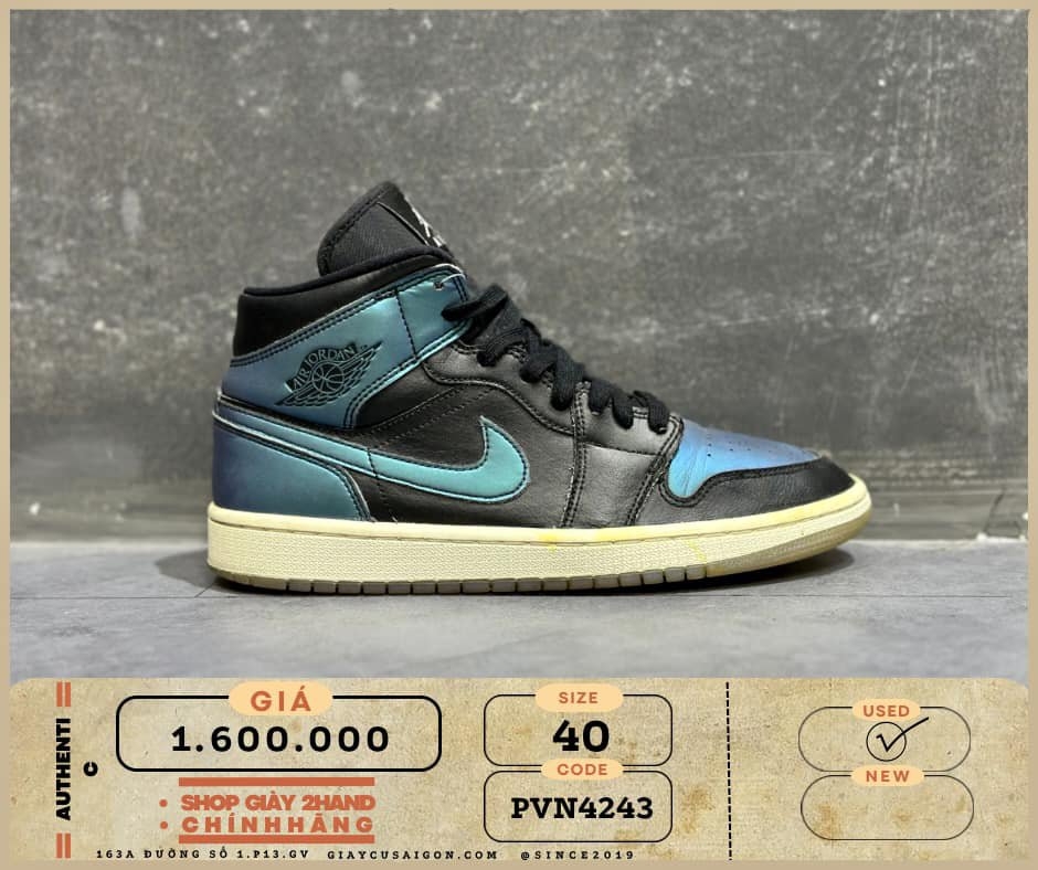 jordan 1 iridescent black