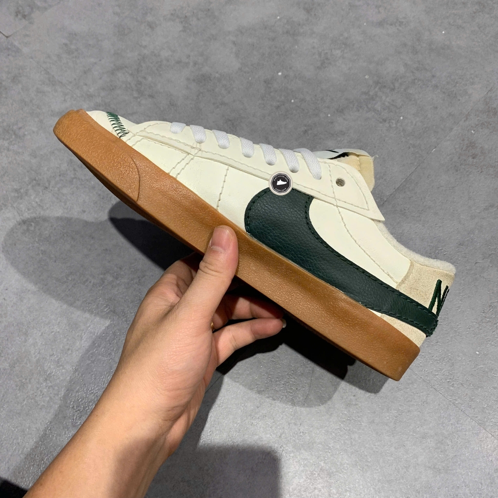 NIKE BLAZER LOW '77 JUMBO “SAIL PRO GREEN GUM” DR9865-101 SIZE 41