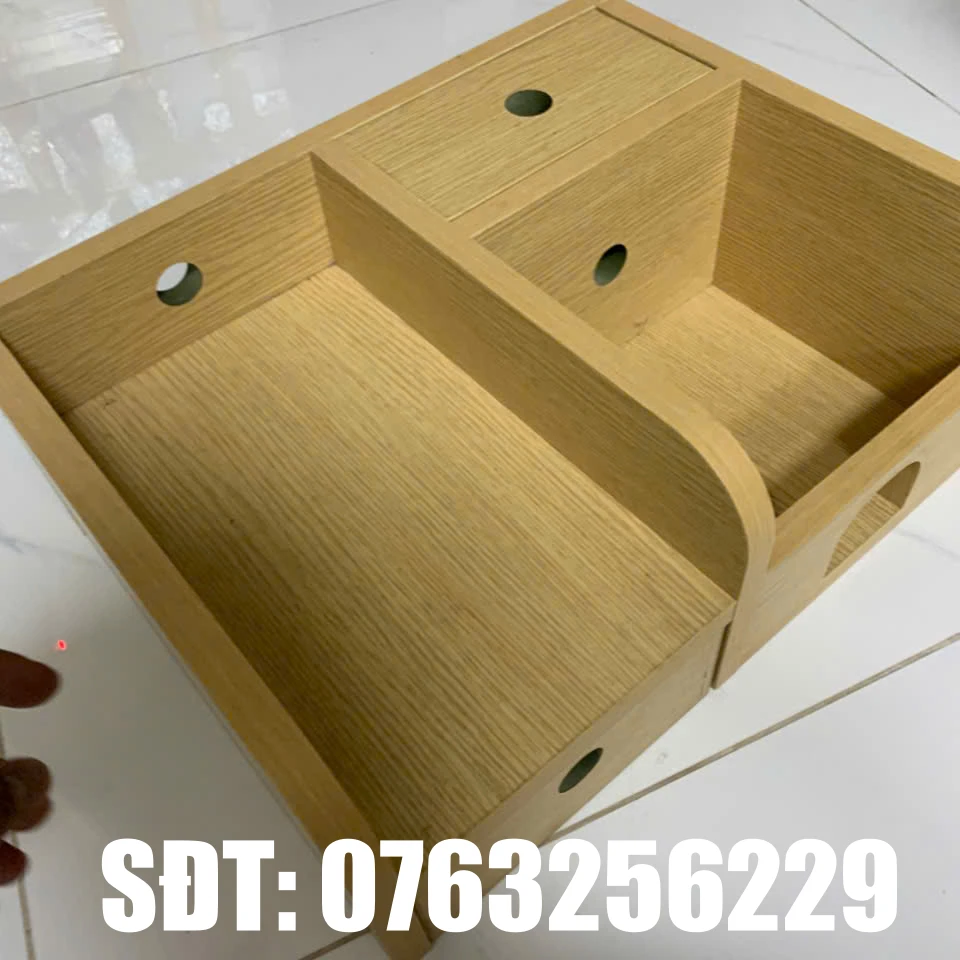 Thanh Lý Kệ Gỗ Máy Ăn, Máy Lọc Nước Cho Chó Mèo HELIPET