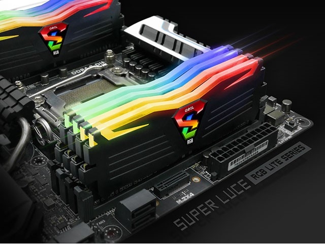 Ram GEIL Super Luce RGB 8GB DDR4 3200Mhz Black