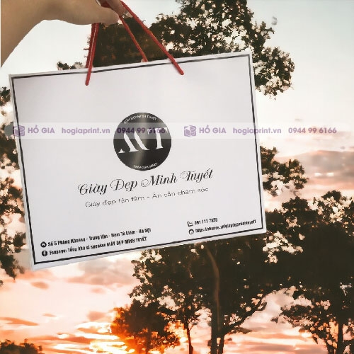 Túi giấy đựng giày