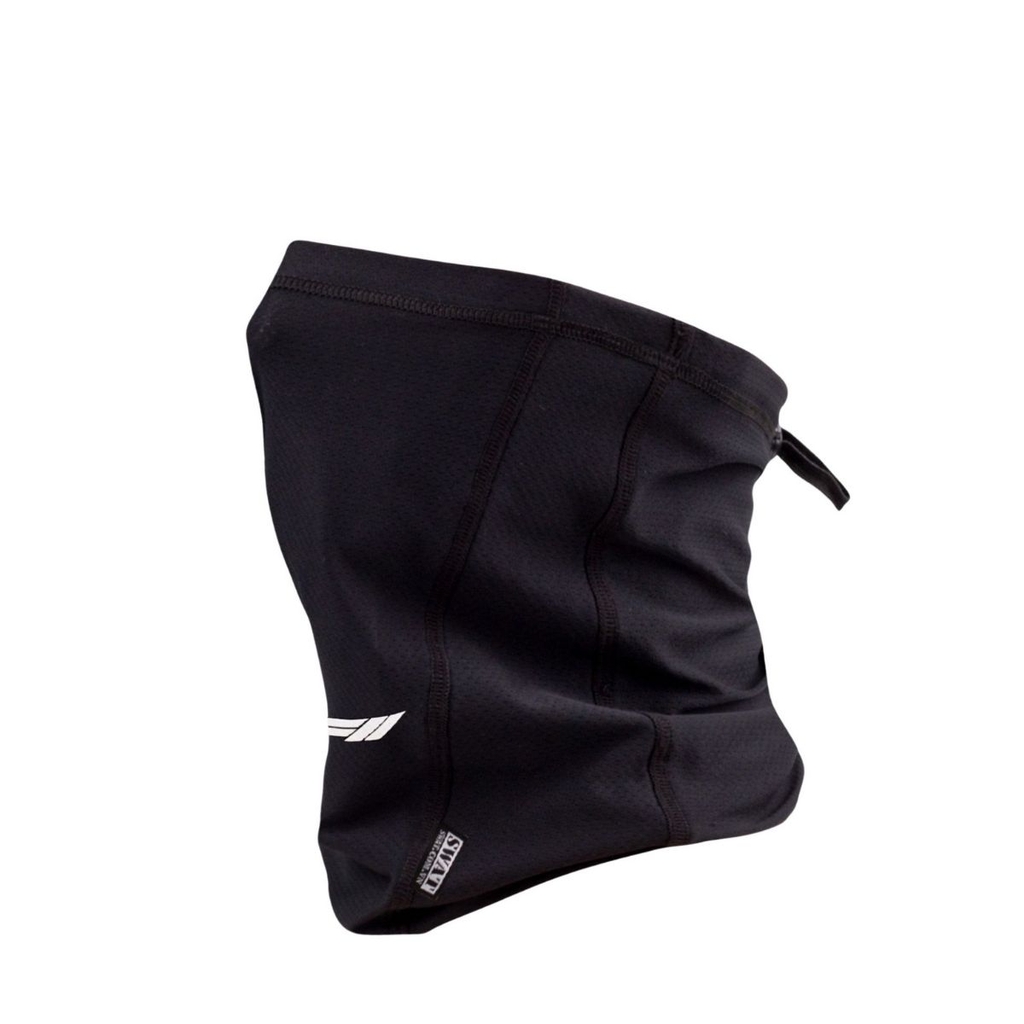 Màu đen mạnh mẽ, dễ phối hợp phụ kiện