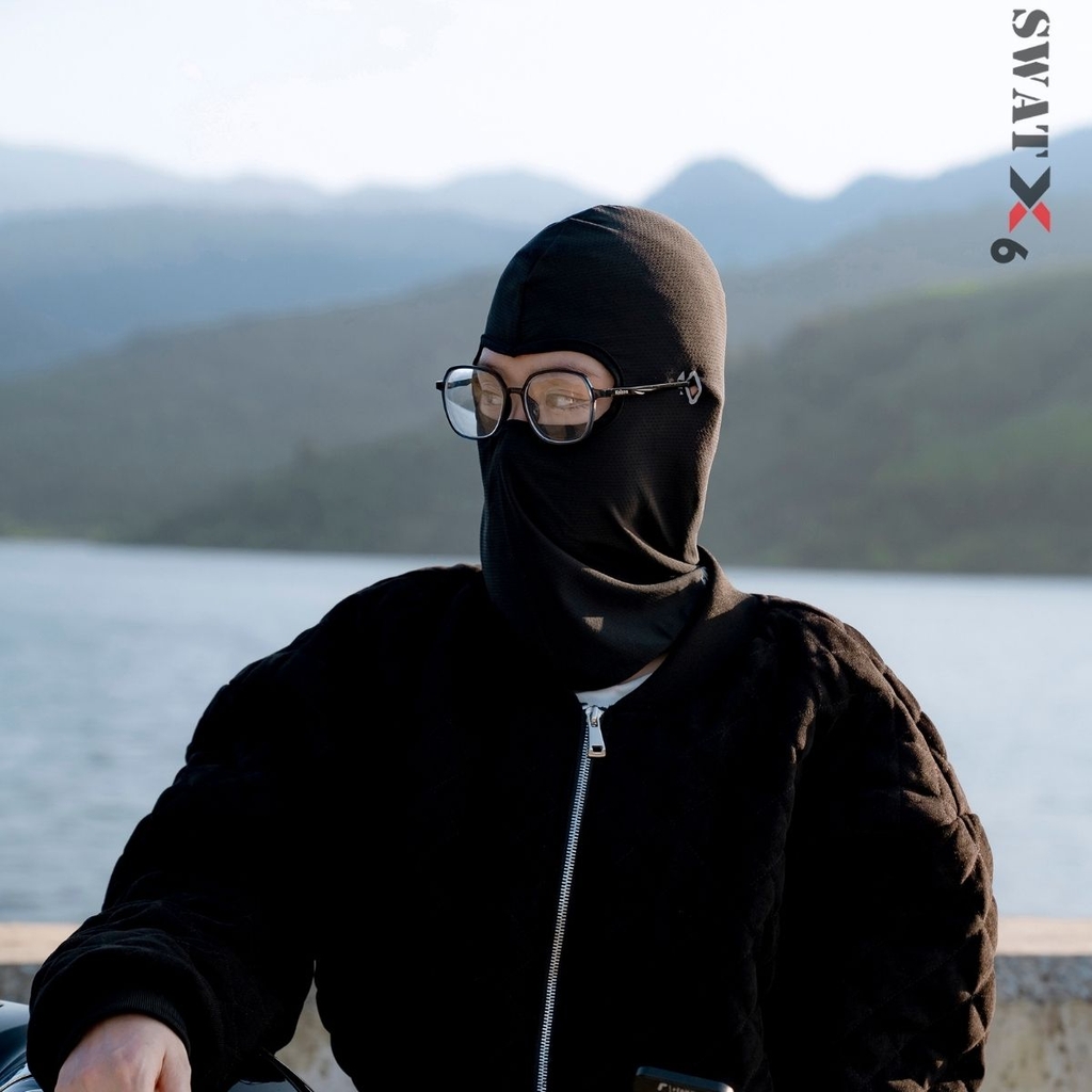 Vải lỗ thoáng khí, thấm hút nhanh, khô thoáng cả ngày