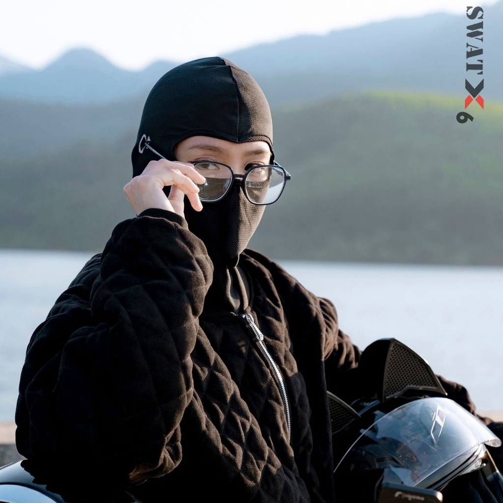 Màu đen mạnh mẽ, thể thao, dễ phối đồ