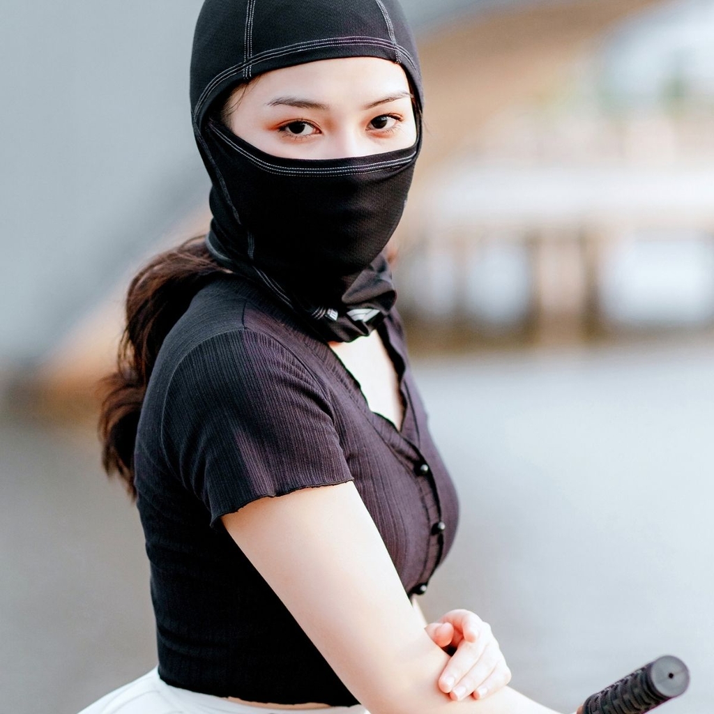 Cấu trúc vải lưới thoáng khí, thấm hút mồ hôi nhanh