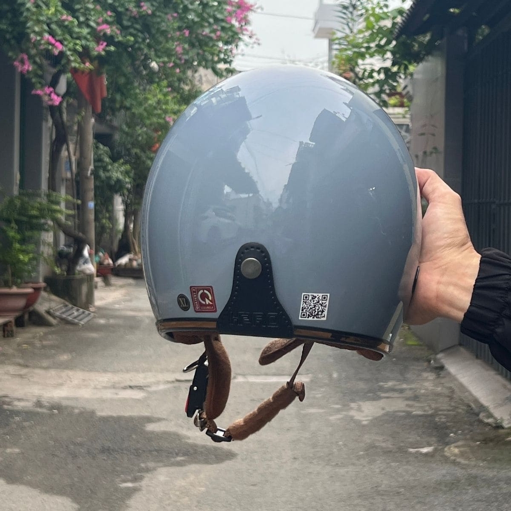 Hình chụp thực tế HP04 màu xám xi măng bóng