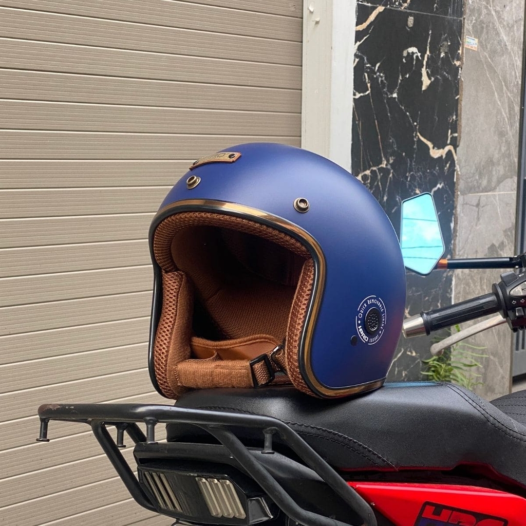 Hình thực tế ngoài trời, màu chuẩn